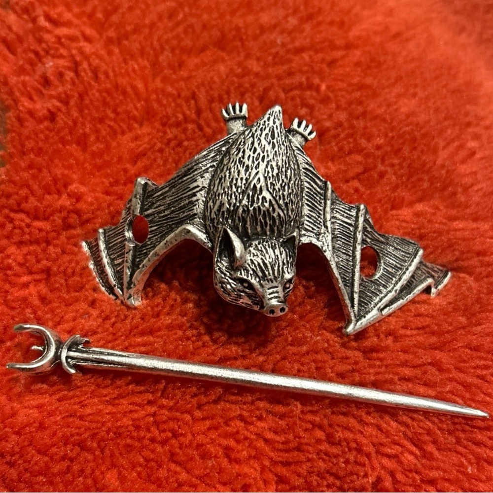Out of Stock Bat Gothic Emo biker skater Metal Hair Pin Stick Hair Clip Women
